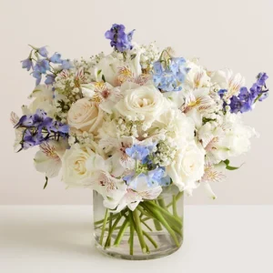 Bouquet in shades of blue and white extra large size