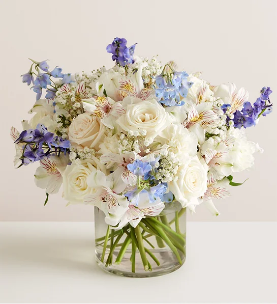 Bouquet in shades of blue and white extra large size